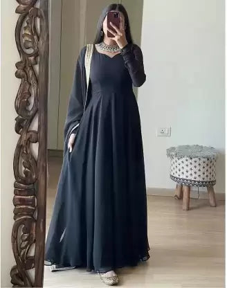 Attractive Georgette Gowns With Dupatta Lace Work (Black)